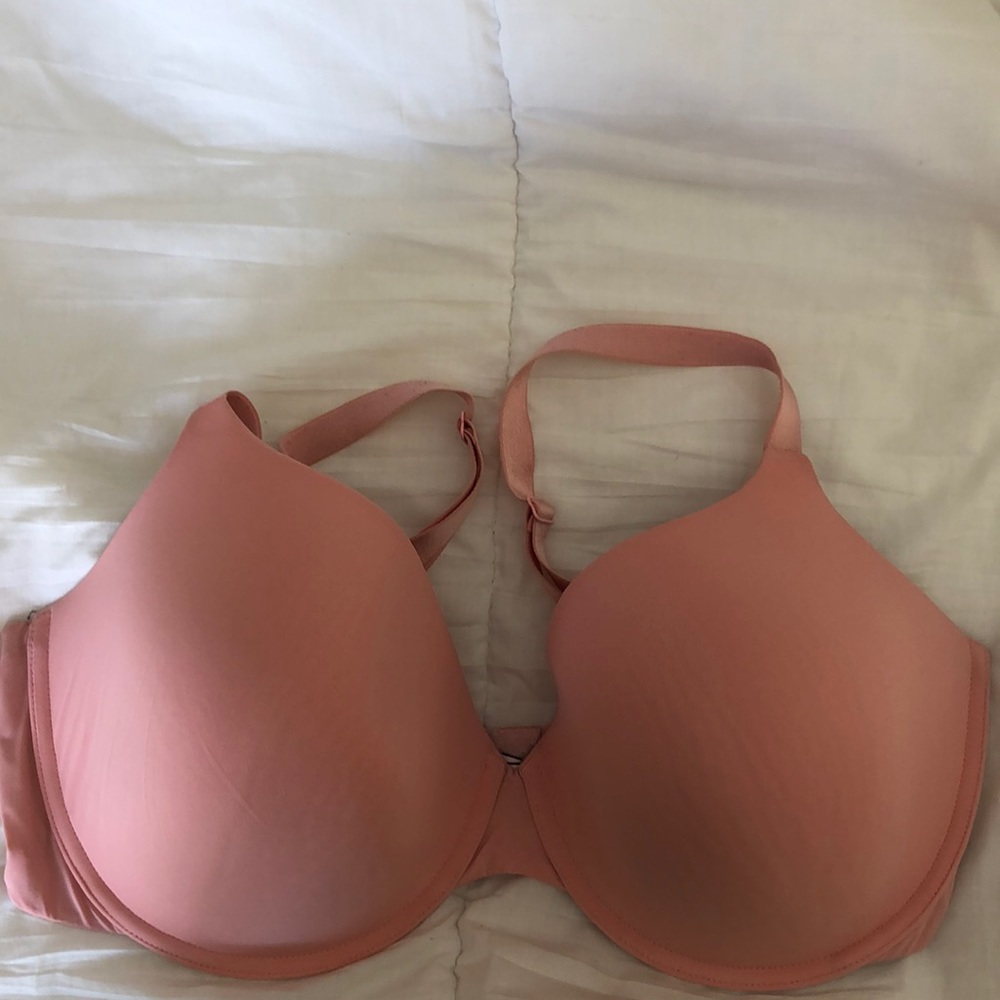 VICTORIA’S SECRET - EUC Uplift Semi Demi (38DDD)